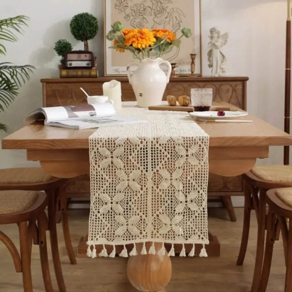 trilho-de-mesa-de-crochê-com-flores