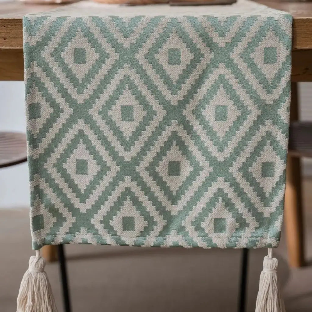 caminho-de-mesa-de-barbante 