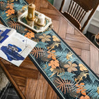 corredor-de-mesa-dourado   