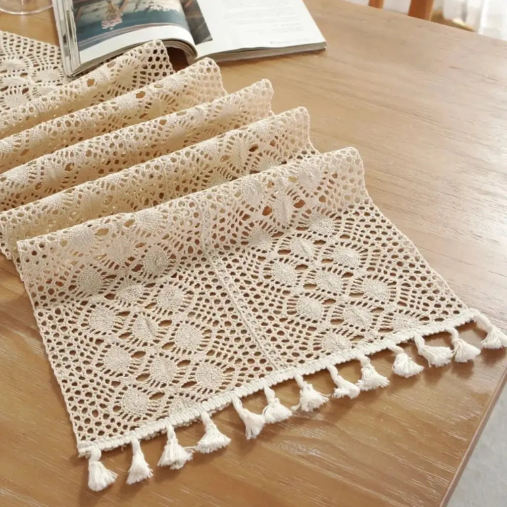 caminho-de-mesa-crochê-moderno