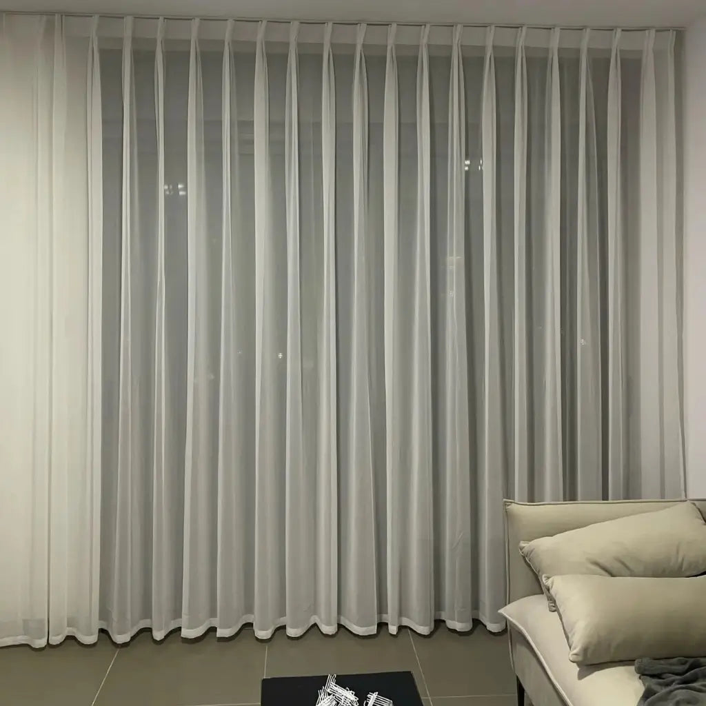 cortina-voil-branca-tazmo-casa