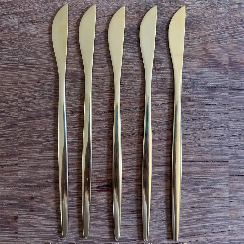 jogo-de-talheres-dourado-tazmo-107