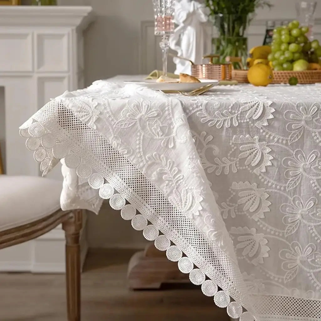 Toalha-de-Mesa-Bordada