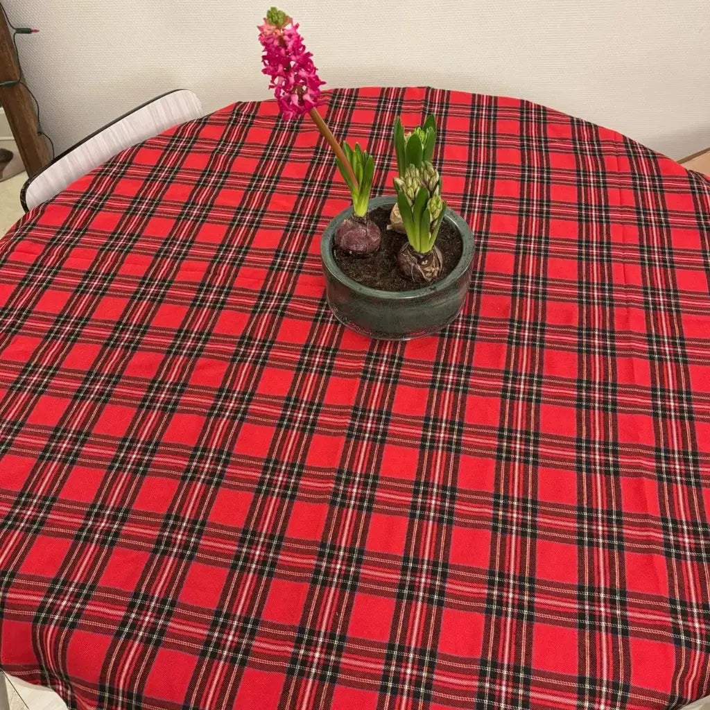 Toalha-de-Mesa-Redonda-Tazmo-Casa-85