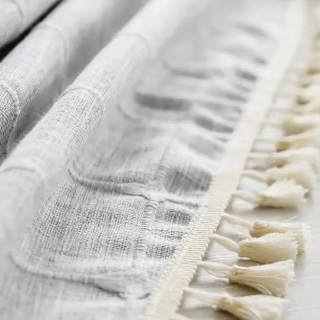 Toalha-de-Mesa-Bordada