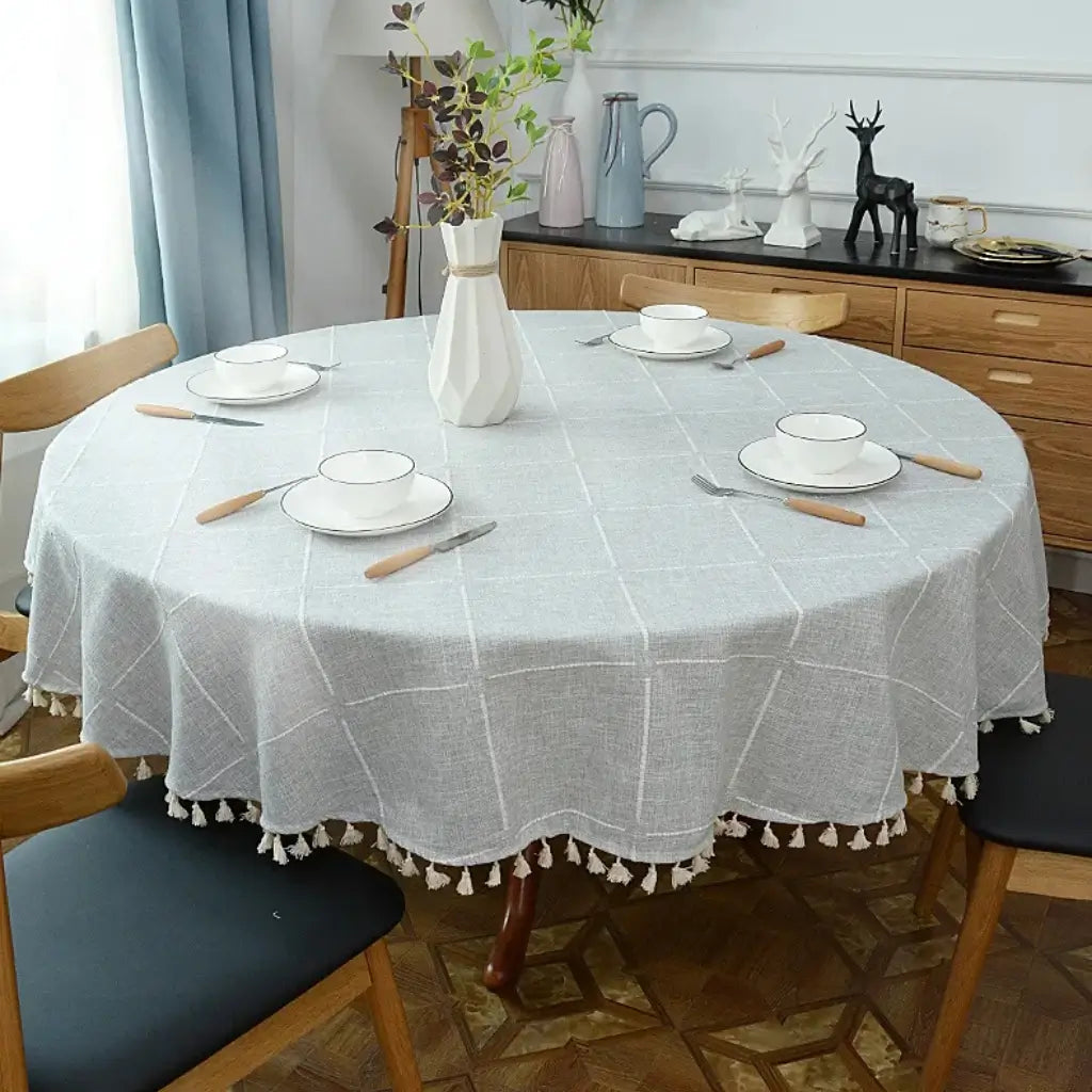 Toalha-de-Mesa-Redonda-Bordada