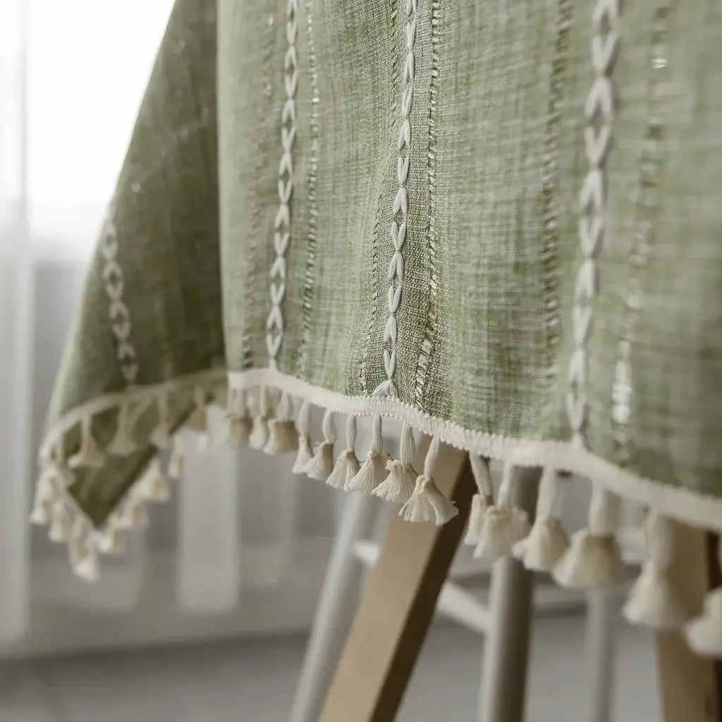 toalha-de-mesa-quadrada-4-lugares