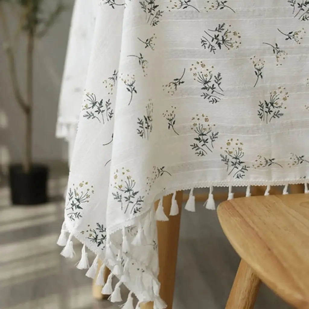 Toalha-de-Mesa-Bordado 