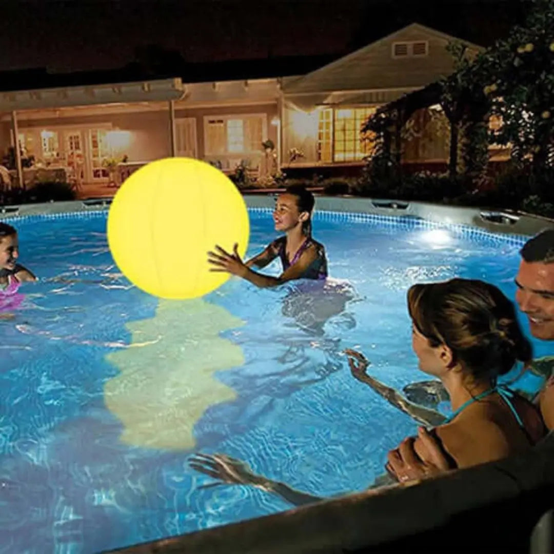 Bola led flutuante para piscina iluminação e decoração externa diversão em família tazmo casa   