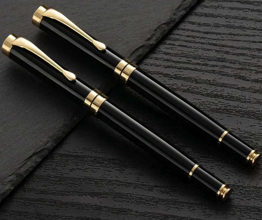 caneta-tinteiro-com-ponta-fina-modelo-gold-black-tazmo-022