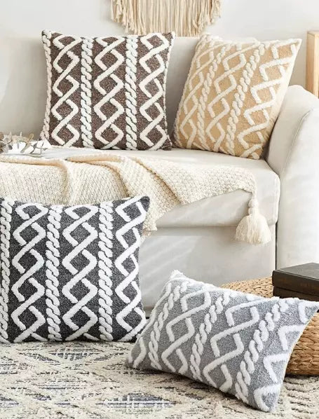 CAPAS DE ALMOFADAS COM BORDADO MACIO LUNA CHANTELY