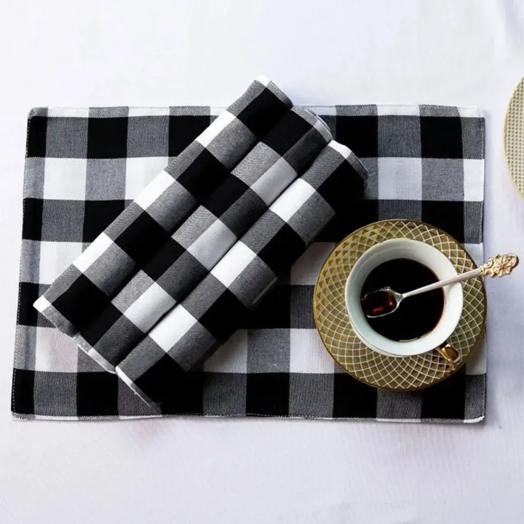 guardanapo-de-tecido-xadrez-preto-e-branco 