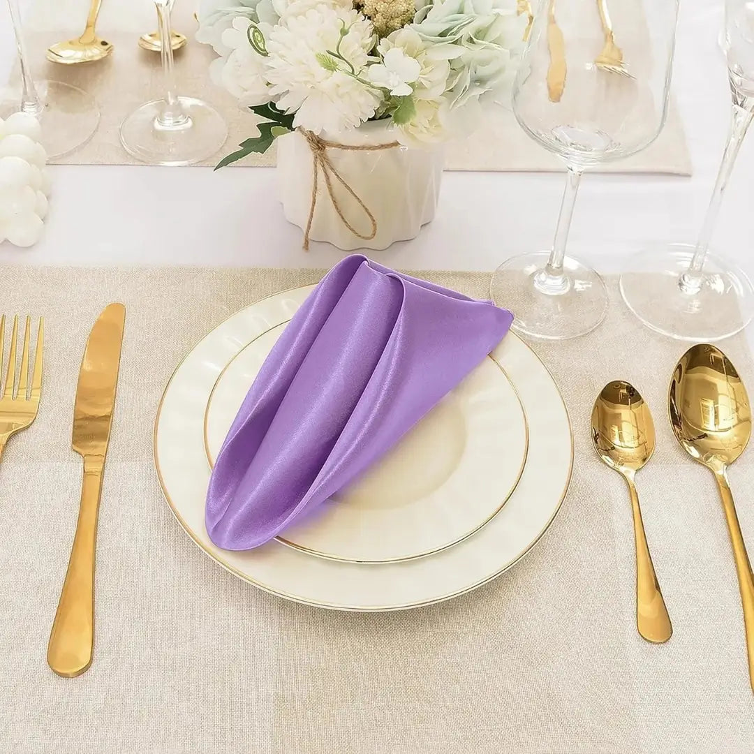 Guardanapos em tecido de cetim castellion kit 12PÇ roxo com decoração dourada mesa posta tazmo casa  