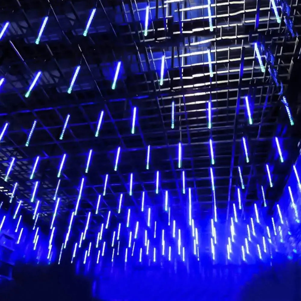 luz-de-led-chuva-natalina-para-decoracao-jardim-tazmo-044