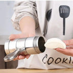 Máquina de macarrão manual de aço inox artesanal tazmo casa colocando a massa má maquina 