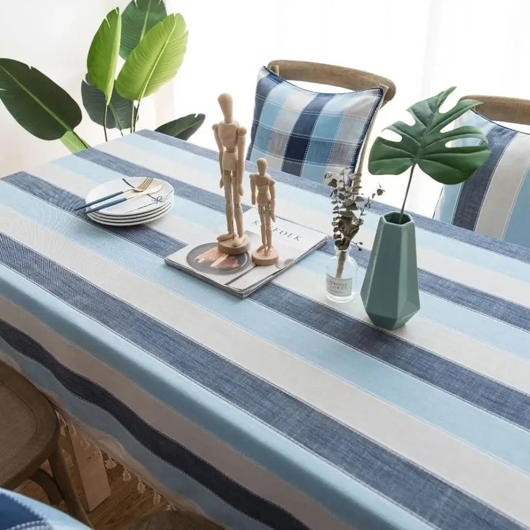 Toalha de Mesa Linho com Borla Modelo Listrado Itaparica Retangular 8 Lugares Azul Tazmo Casa 