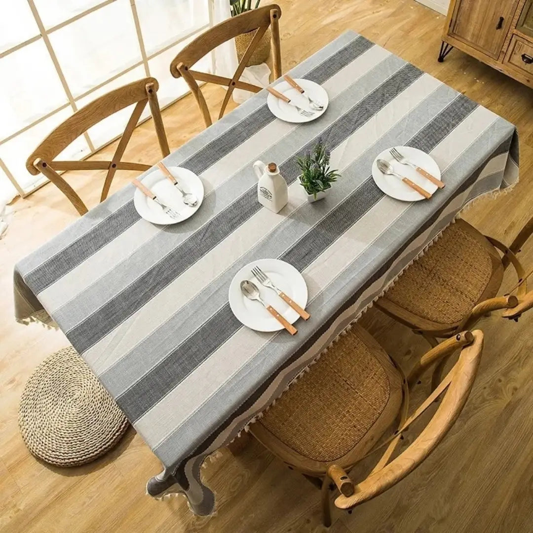 Toalha de Mesa Linho com Borla Modelo Listrado Itaparica Cinza Decoração Mesa Posta Casa de Praia 