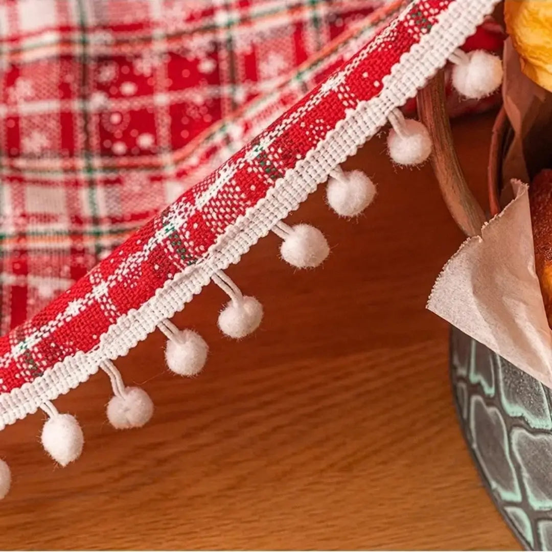 Toalha de Mesa Natal Red Christmas Decoração de Natal Xadrez Vermelho com Borla 