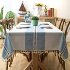Toalha de Mesa com Listra Decoração Mesa Posta Grano Corall Azul com Borla Tazmo Casa 