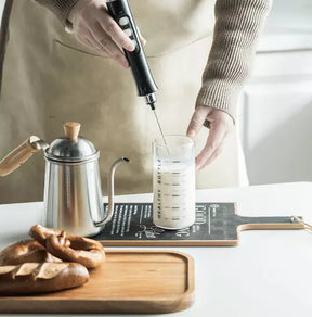 Mixer-Espumador-de-Leite-3-em-1-Milk-Cremoso