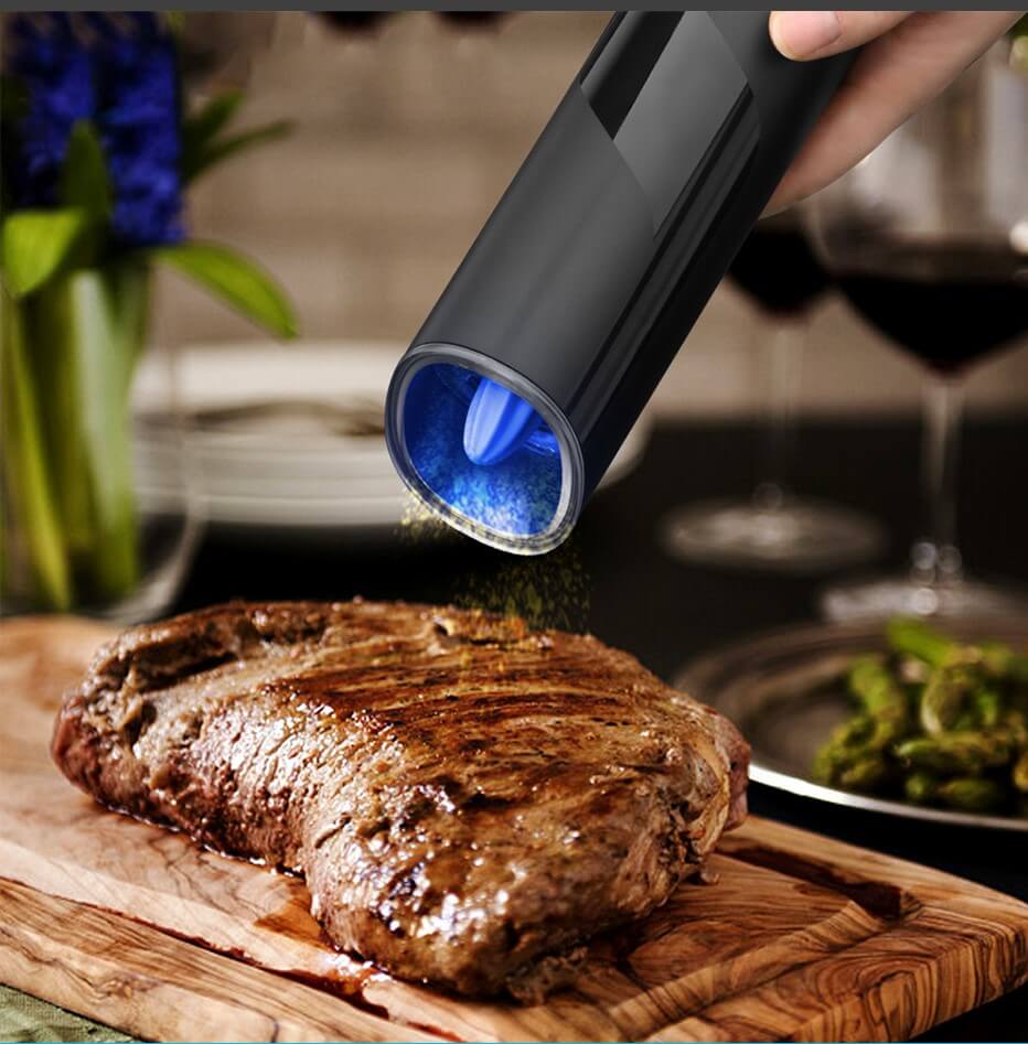 moedor-de-pimenta-e-sal-com-spray-de-azeite-tazmo-177