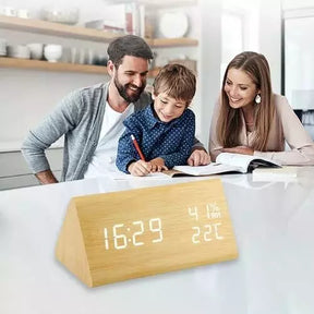 RELÓGIO DESPERTADOR COM LED DIGITAL INTELIGENTE